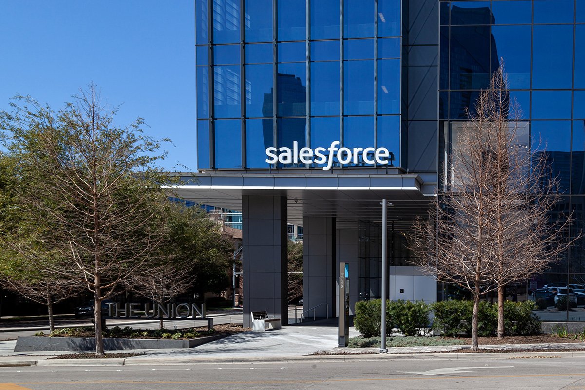 Saiba mais sobre quatro melhores aplicativos Salesforce de 2022